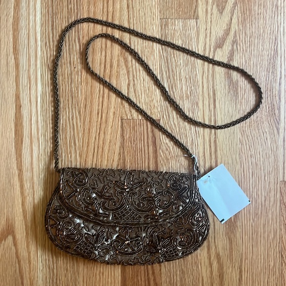 Clutch - Picture 2 of 4